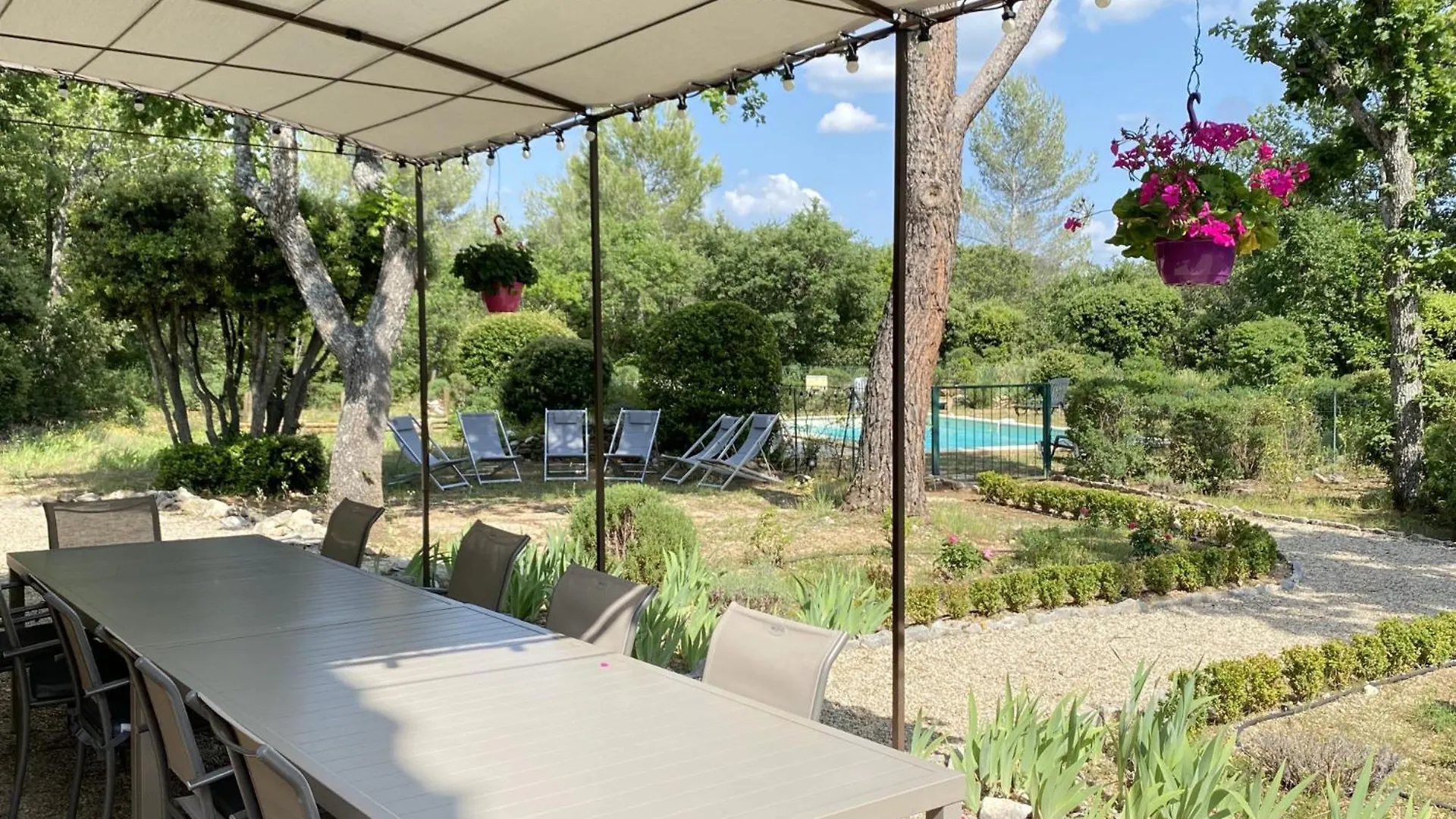 Mas De Veroncle, Piscine Et Quietude A Gordes 0*,