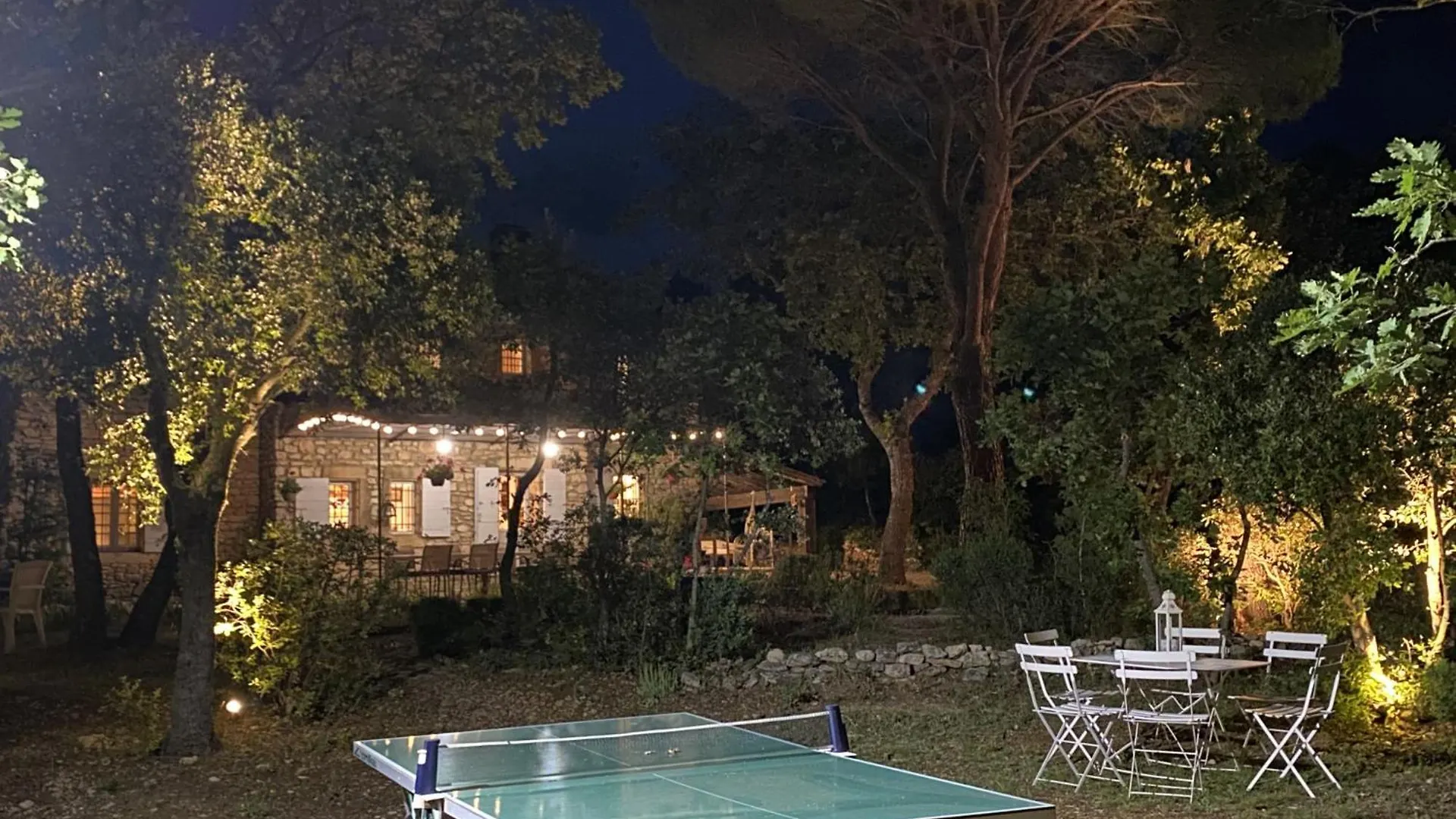 Mas De Veroncle, Piscine Et Quietude A Gordes Farma